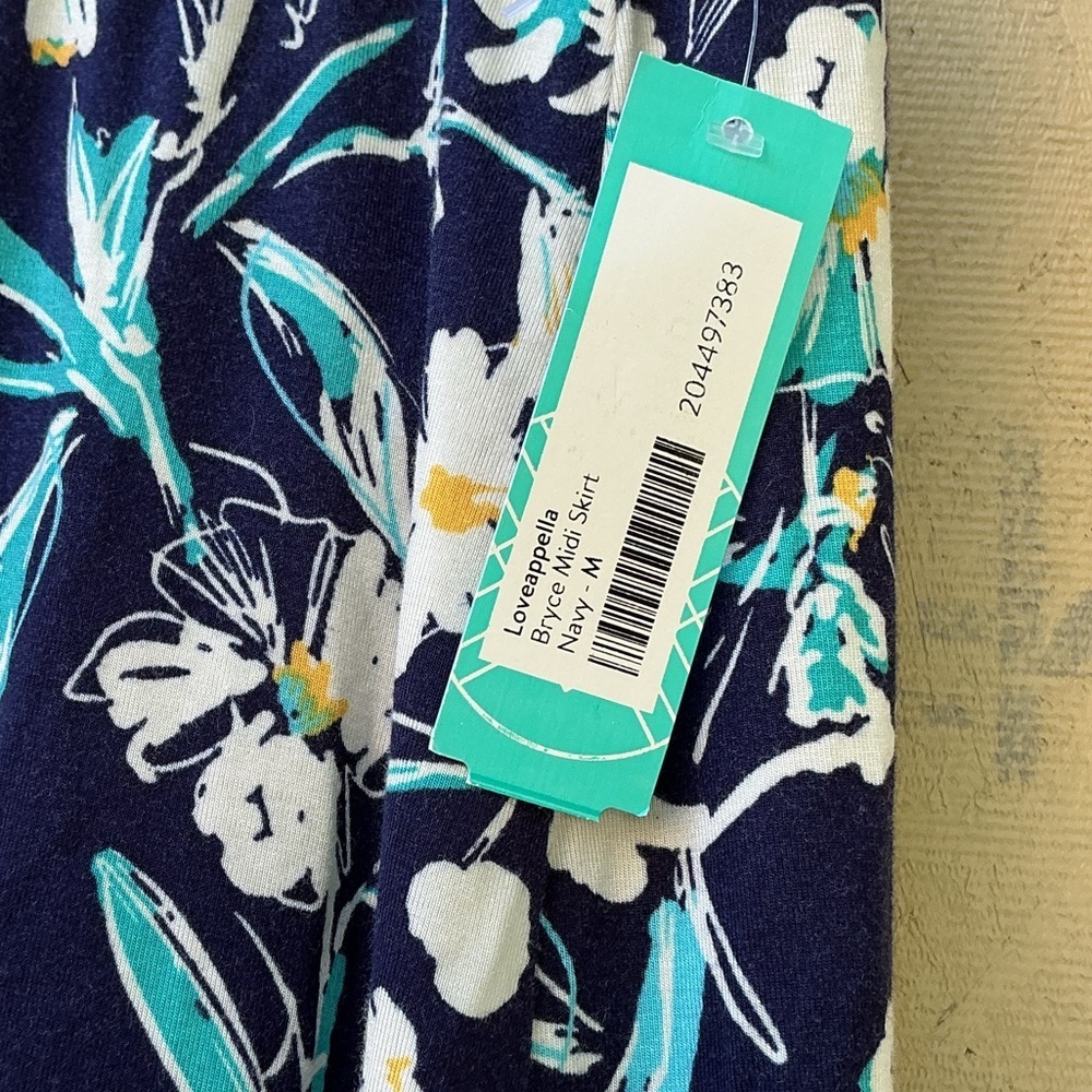 Loveappella Navy Floral High Low Skirt - Picture 4 of 5